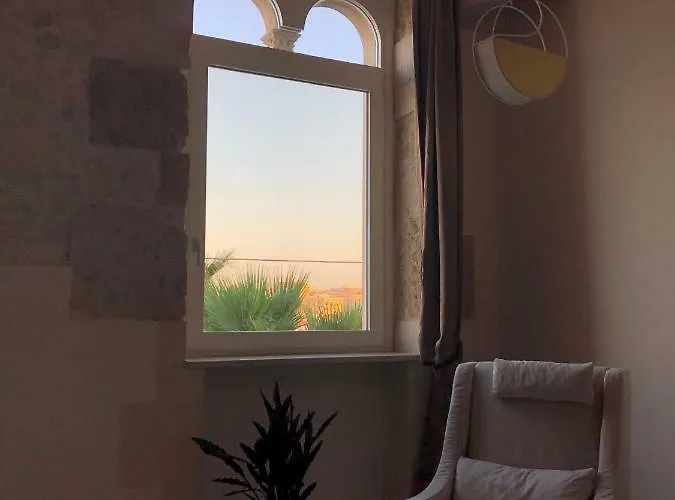 La Volta D'oriente Riviera