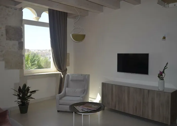 La Volta D'oriente Riviera *